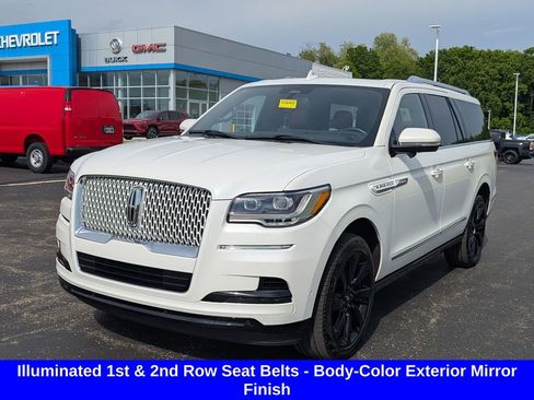 Used 2024 Lincoln Navigator L Reserve AWD/4WD image 4