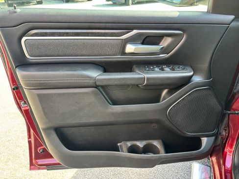 Used 2019 RAM 1500 Big Horn AWD/4WD image 16