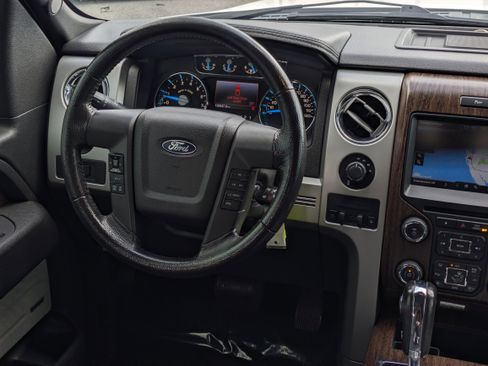 Used 2014 Ford F150 Lariat w/ Equipment Group 502A Luxury image 16