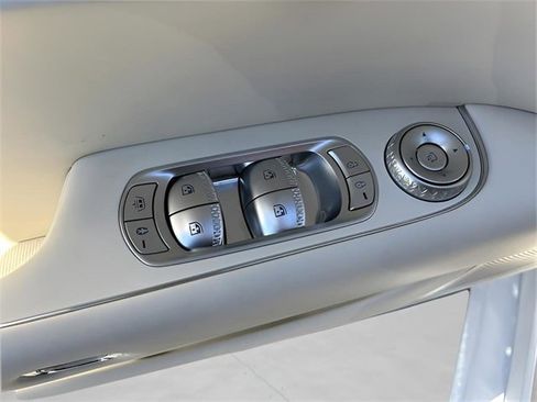 New 2026 Genesis G90 3.5T image 21