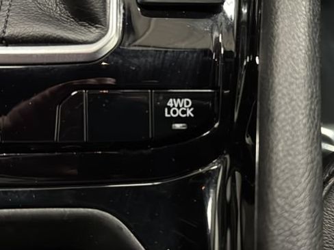 Used 2025 Jeep Compass Limited AWD/4WD image 30