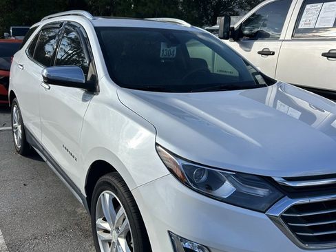 Used 2018 Chevrolet Equinox Premier image 1