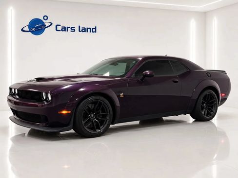 Used 2021 Dodge Challenger R/T Scat Pack RWD image 6