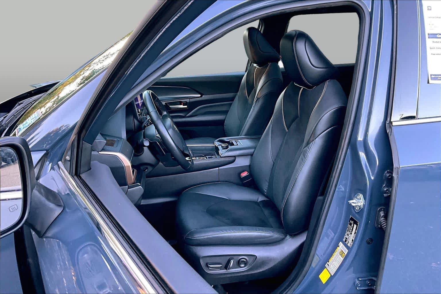 Certified 2024 Toyota Grand Highlander AWD Hybrid image 8