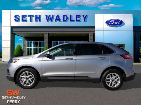 Certified 2024 Ford Edge SEL image 3