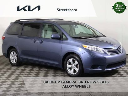 Used 2016 Toyota Sienna LE