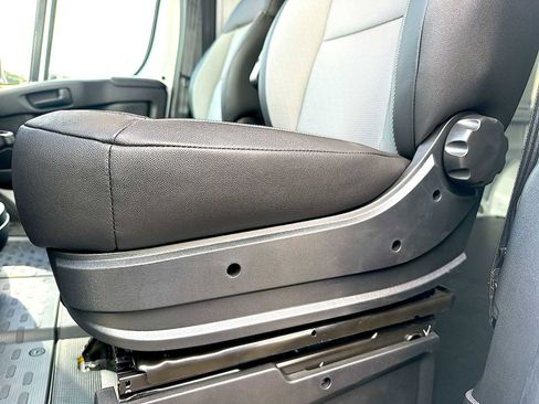 New 2026 RAM ProMaster 2500 image 14