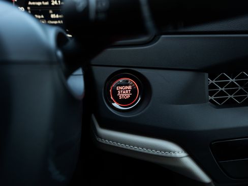 Certified 2025 Honda Accord LX image 25