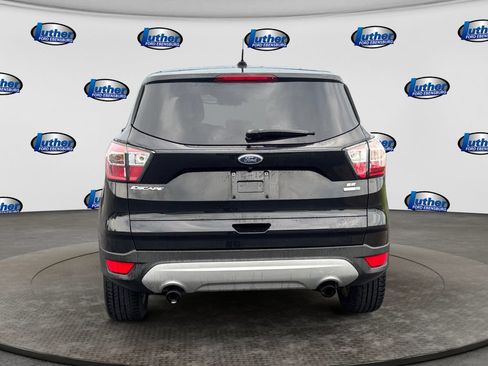 Used 2017 Ford Escape SE AWD/4WD image 4