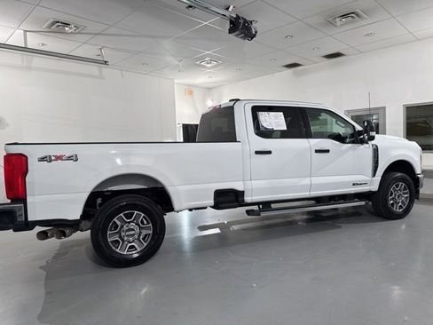 Used 2025 Ford F250 XLT AWD/4WD image 11