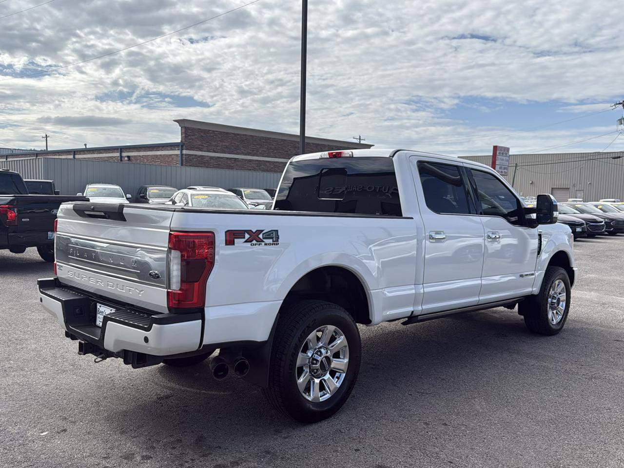 Used 2019 Ford F250 Platinum w/ Platinum Ultimate Package AWD/4WD image 6