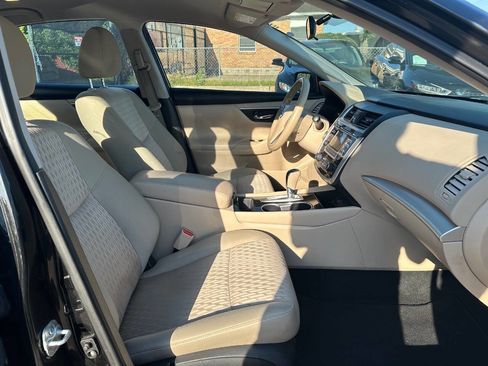 Used 2018 Nissan Altima 2.5 SV FWD image 24