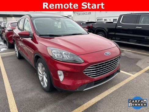 Used 2022 Ford Escape Titanium w/ Titanium Elite Package image 3
