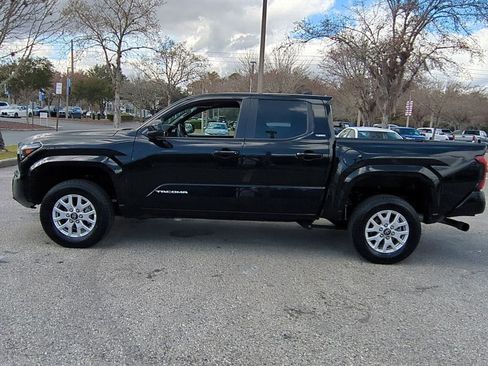 Certified 2024 Toyota Tacoma SR5 image 8