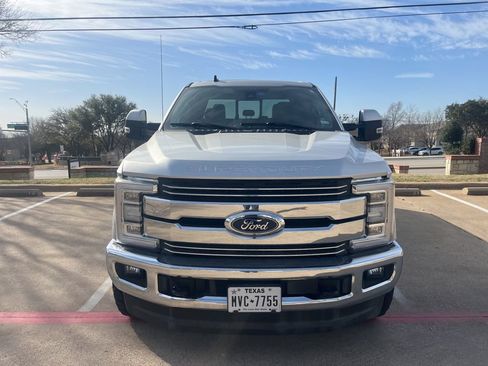 Used 2019 Ford F250 Lariat w/ Lariat Ultimate Package image 10