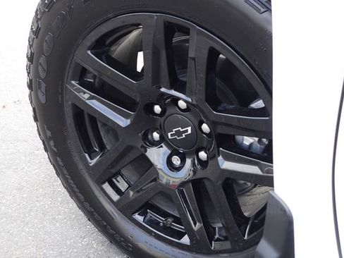 Used 2024 Chevrolet Silverado 1500 RST image 14