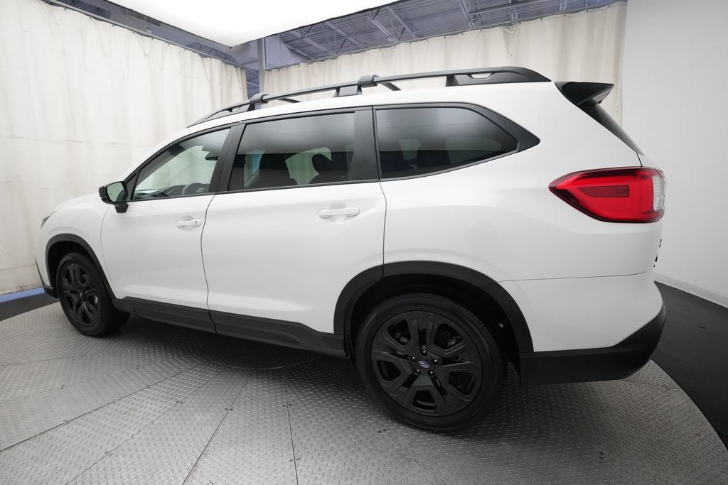 Certified 2025 Subaru Ascent Bronze Edition AWD/4WD image 35
