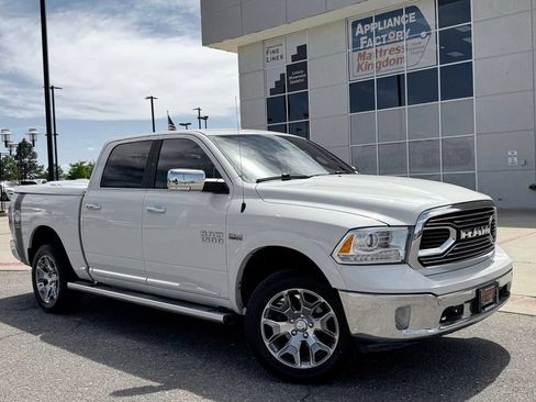 Used 2017 RAM 1500 Limited AWD/4WD image 2