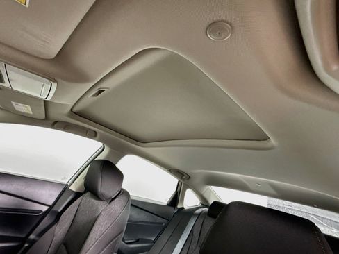 Certified 2024 Honda Accord EX image 25