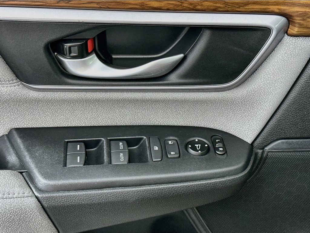 Certified 2017 Honda CR-V EX image 18