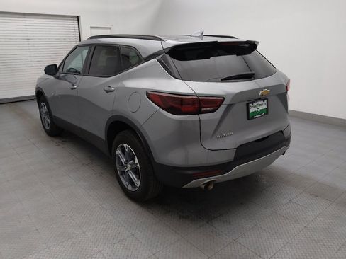 Used 2024 Chevrolet Blazer LT w/ Convenience Package FWD image 5