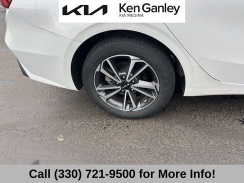 Certified 2023 Kia Forte LXS image 23