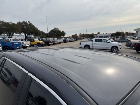 Used 2025 Toyota RAV4 LE image 4