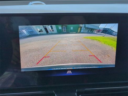 Used 2024 Chevrolet TrailBlazer LT w/ Driver Confidence Package image 14