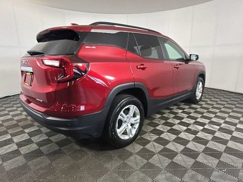Used 2023 GMC Terrain SLE w/ Driver Convenience Package AWD/4WD image 2