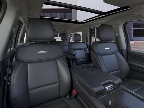 New 2026 Ford Expedition Max Platinum w/ Driver's Package AWD/4WD image 14