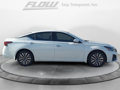 New 2025 Nissan Altima 2.5 SV w/ SV Premium Package image 8