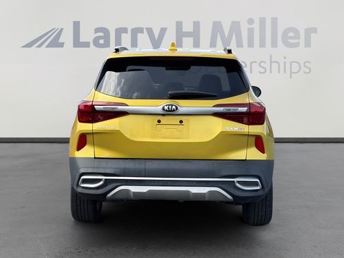 Used 2021 Kia Seltos SX w/ SX Sunroof Package AWD/4WD image 5