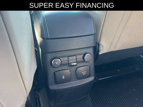 Used 2016 Ford Explorer Platinum AWD/4WD image 23