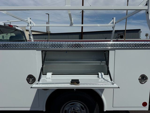 New 2027 Ford F250 XL w/ XL Chrome Package RWD image 13