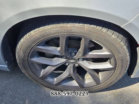 Used 2019 Dodge Charger SXT w/ Plus Group RWD image 9