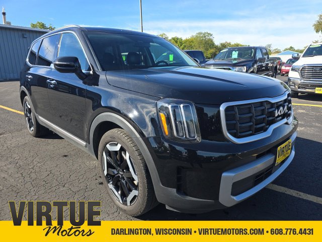Used 2023 Kia Telluride S w/ S Sunroof Package AWD/4WD image 1