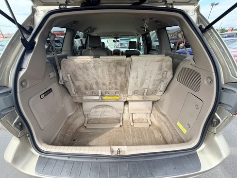 Used 2007 Toyota Sienna FWD image 23