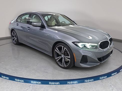 Used 2023 BMW 330i Sedan w/ Driving Assistance Package RWD image 3