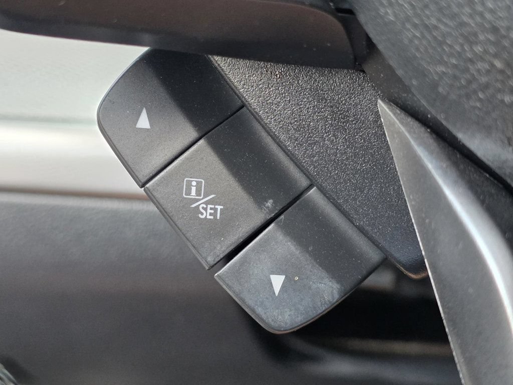 Used 2019 Subaru Legacy 2.5i Premium AWD/4WD image 21