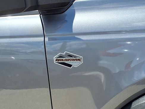 Used 2022 Ford Bronco Wildtrak AWD/4WD image 10