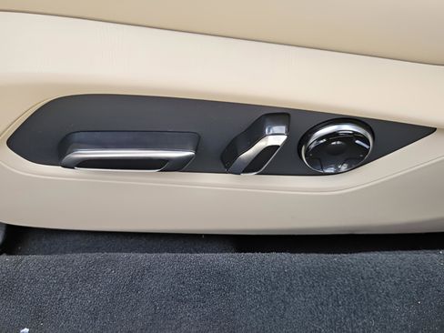 New 2025 Acura TLX w/ Technology Package image 9