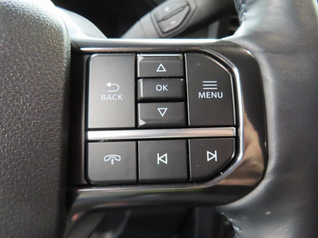 Used 2025 Ford F250 Platinum AWD/4WD image 64