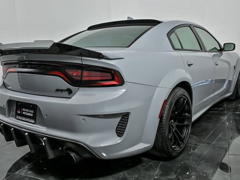 Used 2022 Dodge Charger SRT Hellcat w/ SRT Black Package image 10