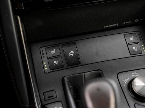 Used 2022 Lexus IS 350 F Sport RWD image 20