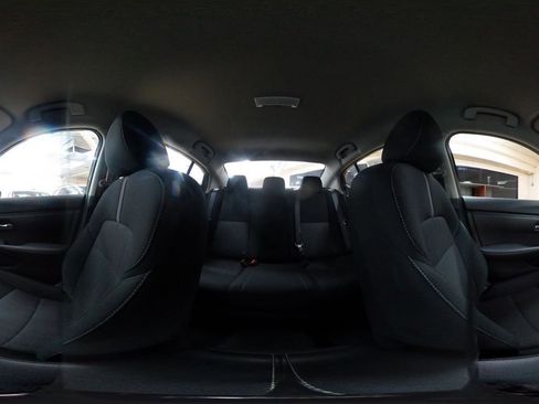 Used 2025 Nissan Sentra SV FWD image 40