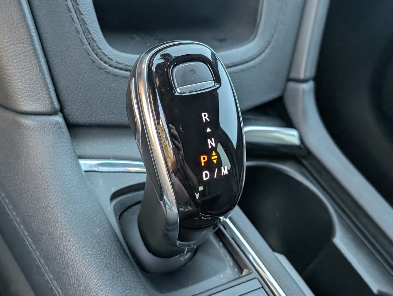 Used 2024 Cadillac XT6 Premium Luxury FWD image 20