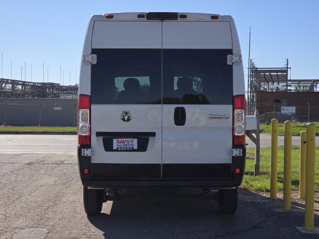 Used 2023 RAM ProMaster 2500 FWD image 12