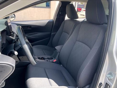 Used 2024 Toyota Corolla LE image 8