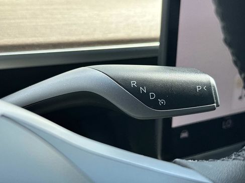 Used 2023 Tesla Model Y Performance AWD/4WD image 24