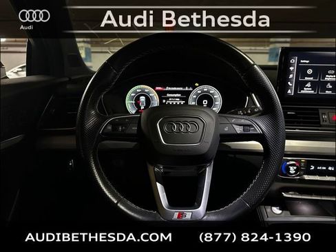 Used 2023 Audi Q5 e Premium Plus w/ Premium Plus Package image 15